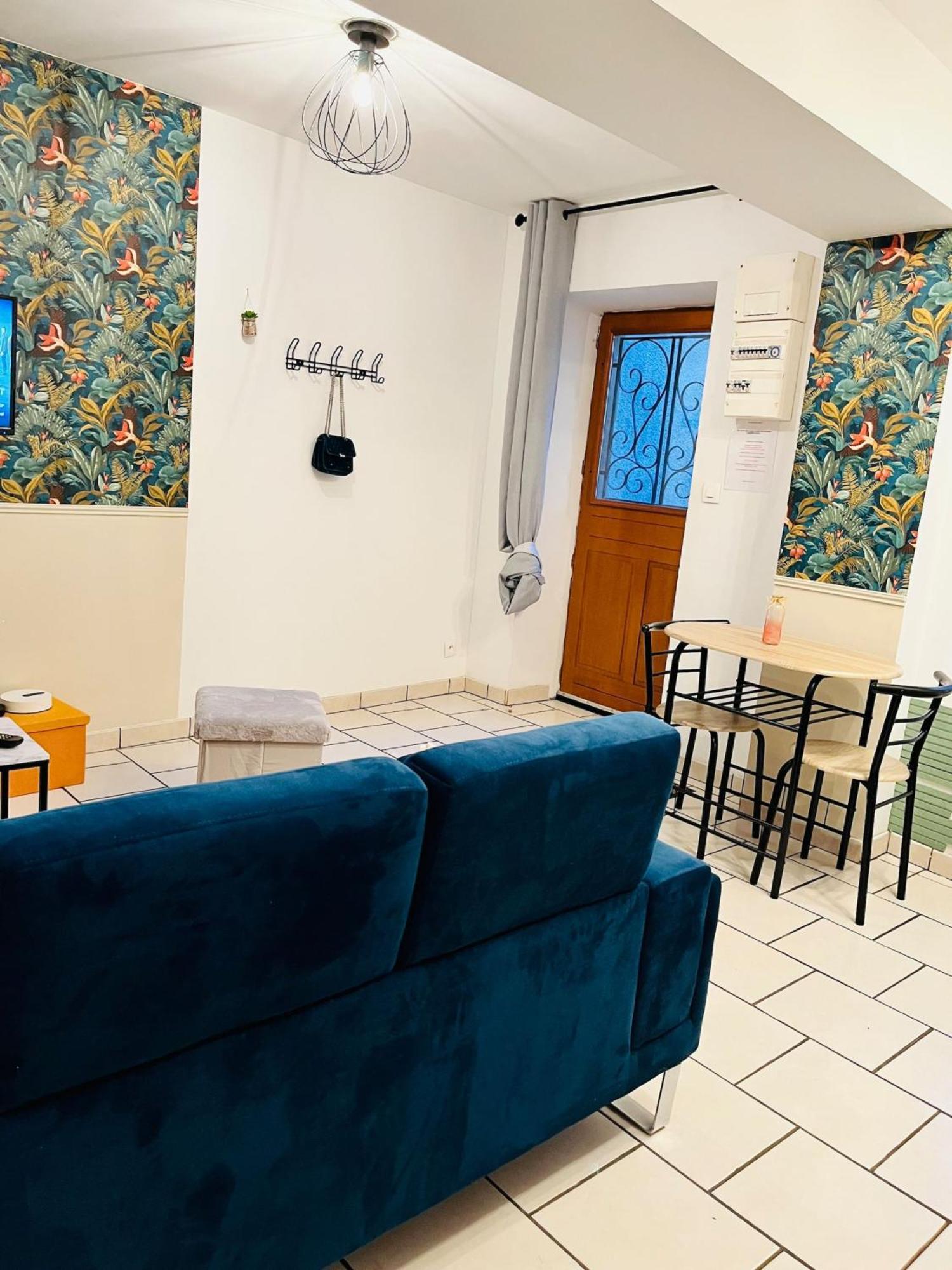 Duplex Charmant Au Coeur De Levroux מראה חיצוני תמונה